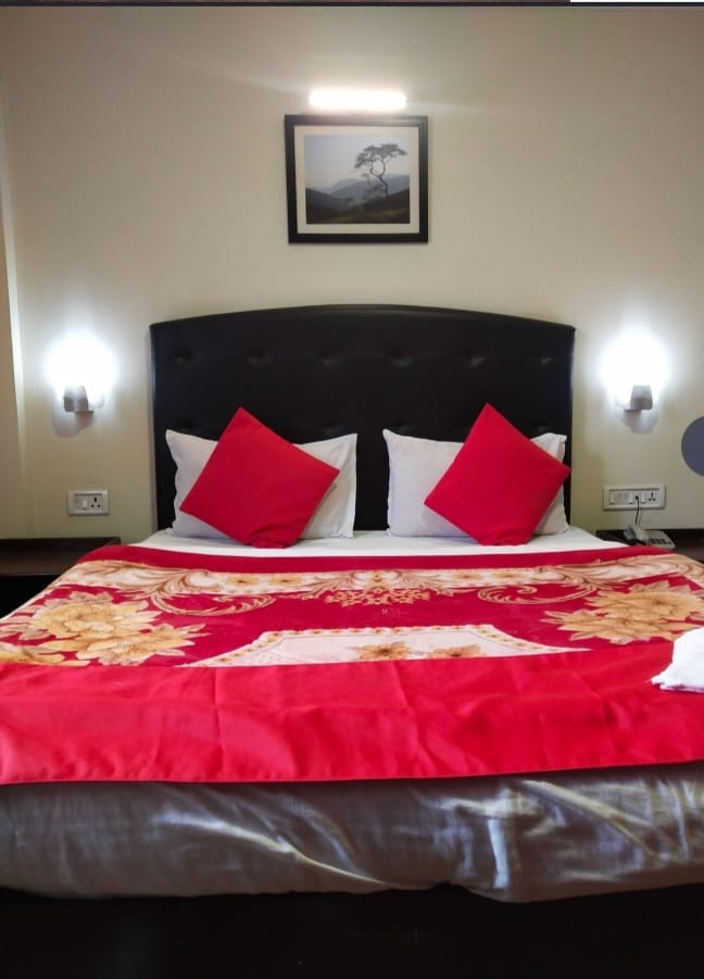 hotel-img