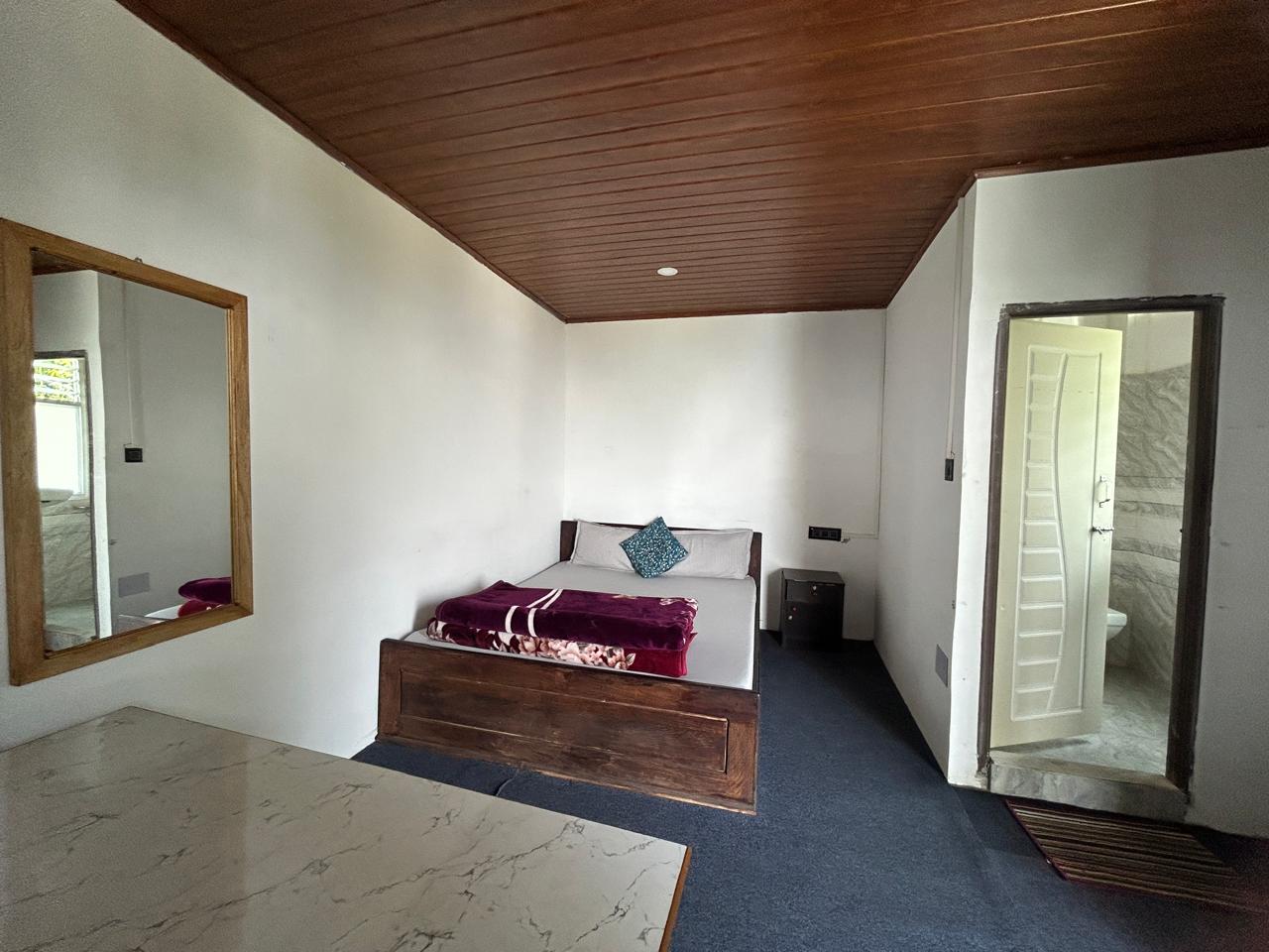 hotel-img