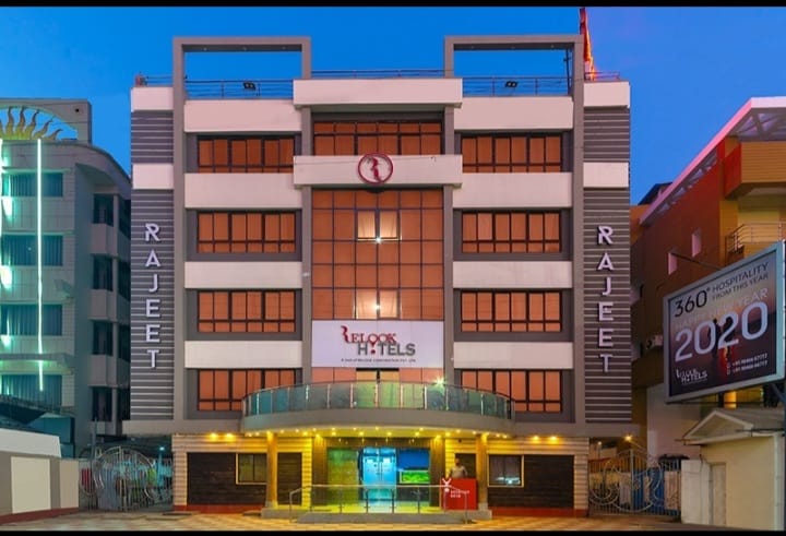 hotel-img