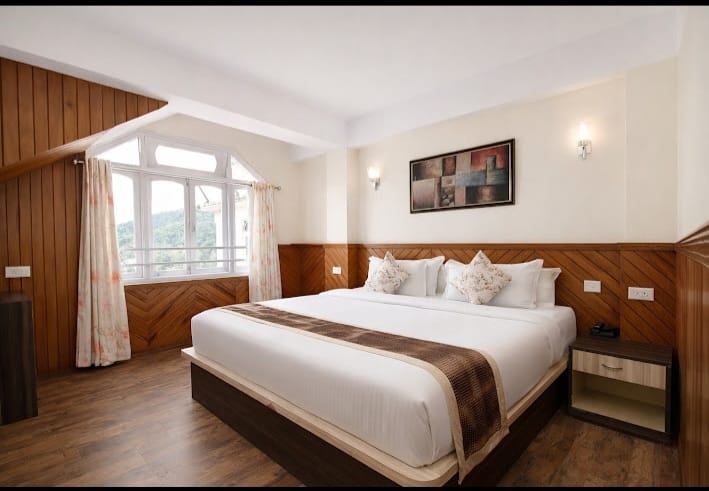 hotel-img