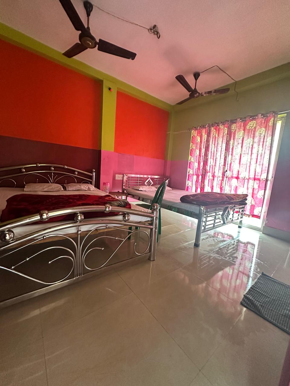 hotel-img