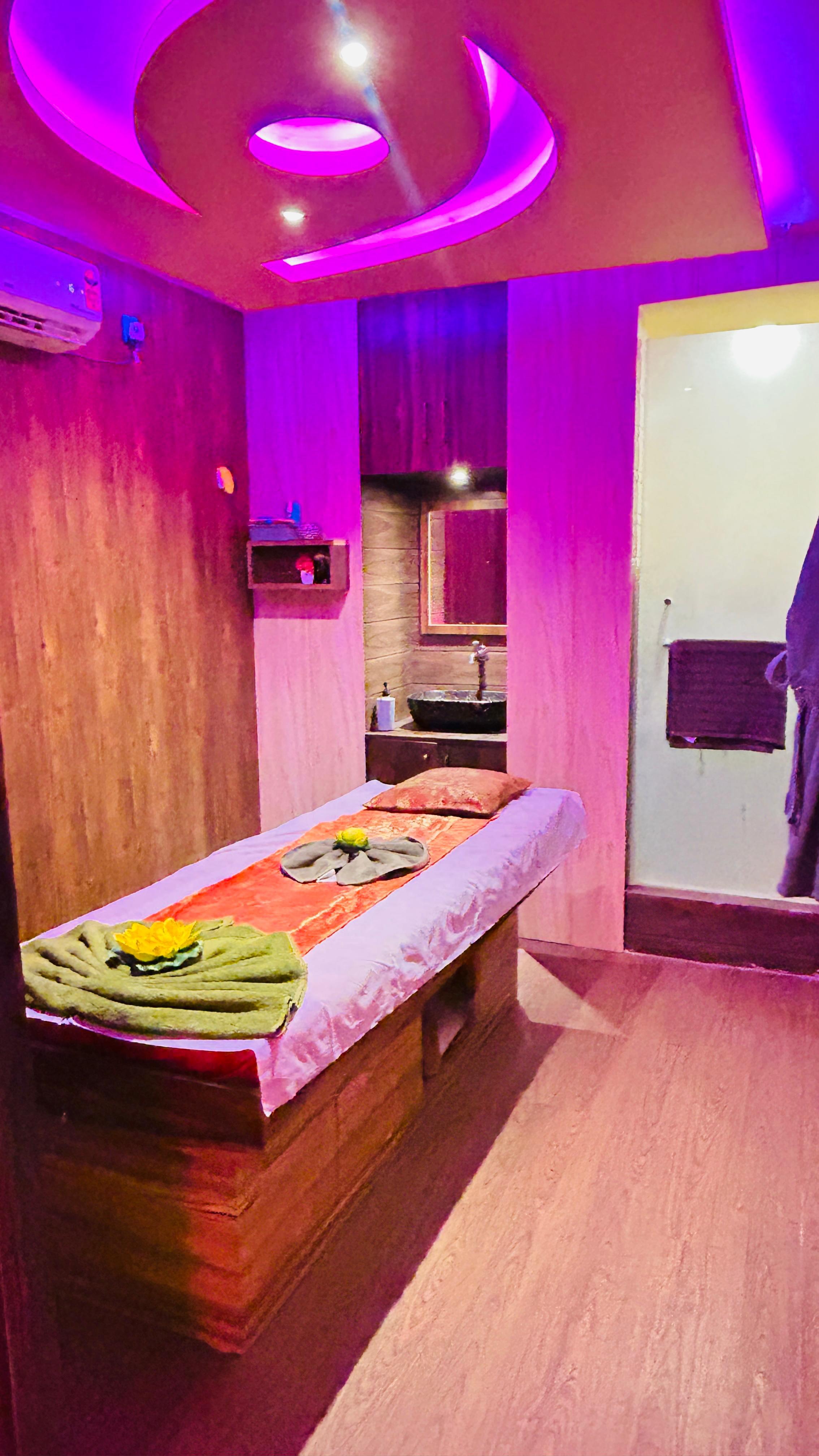 hotel-img